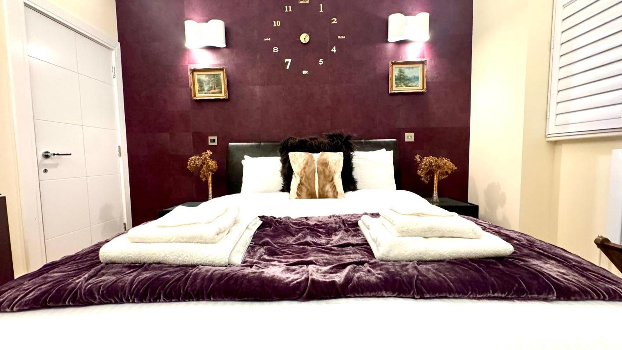 2 Bedroom Apartment In Central London South Kensington By Wild Лондон Екстериор снимка